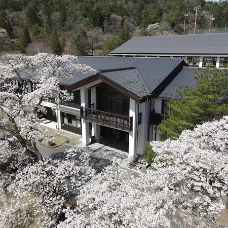 馬籠ふるさと学校 Magome Furusato Gakkou Накацугава Экстерьер фото